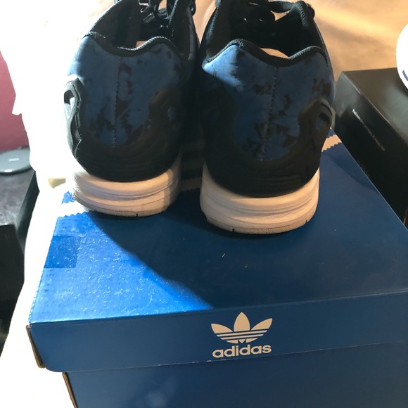 Adidas sneakers - Picture 3 of 4